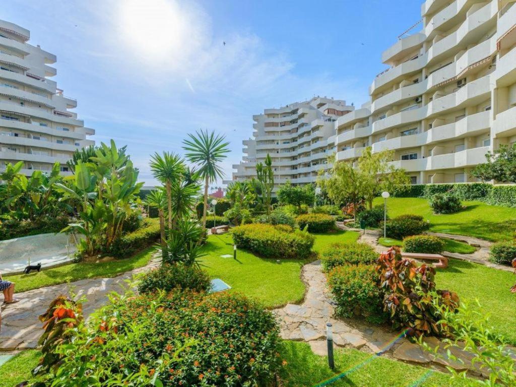 Benalbeach Yasmine Benalmádena Eksteriør billede